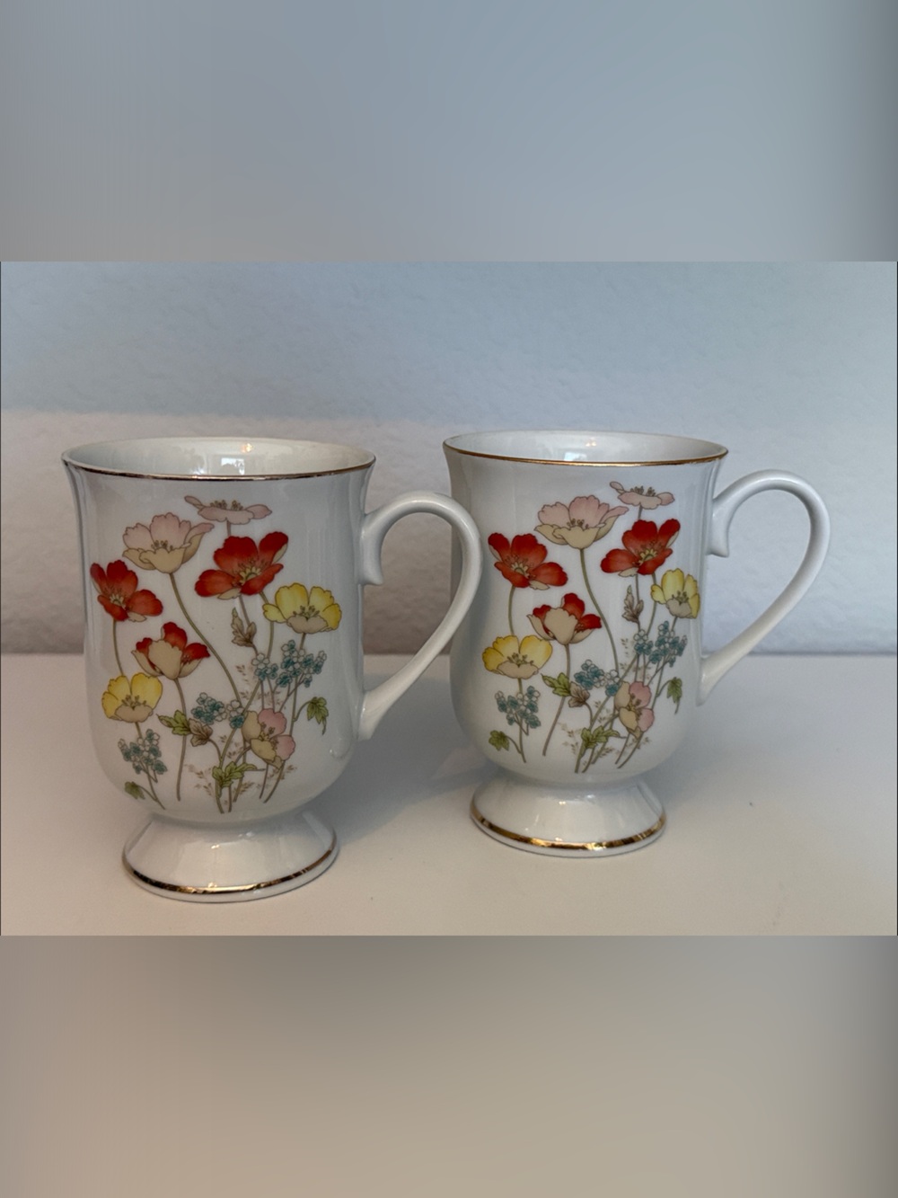 Vintage Fanci Florals "Painted Poppy" Pedestal Mugs - Set of 2